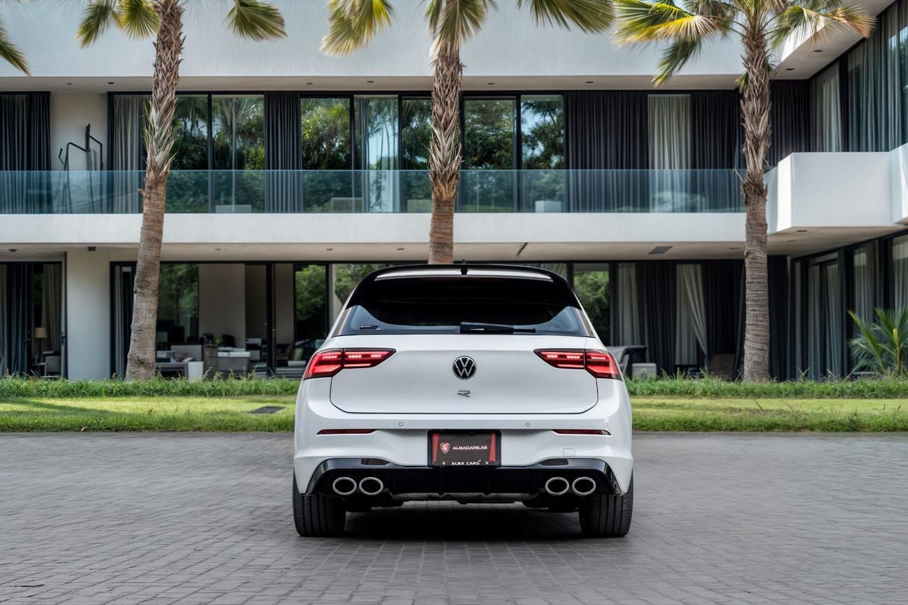 فولكس واجن جولف Golf R | 3,428 P.M | 0% Downpayment | LEATHER | SUNROOF | VW WARRANTY! | Ramadan Offer!