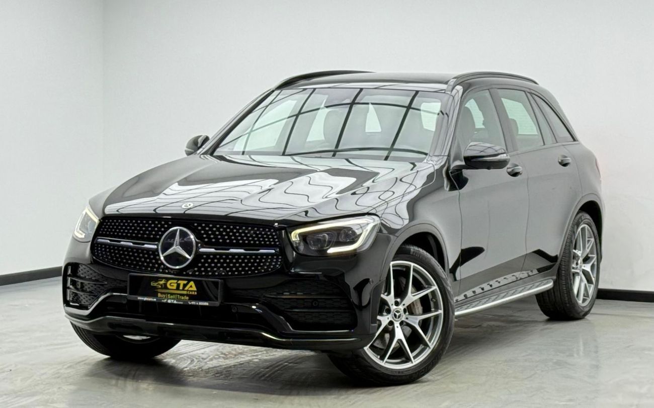مرسيدس بنز GLC 300 4MATIC 2.0L 2020 Mercedes Benz GLC300 AMG 4MATIC, Warranty, Full Mercedes Service History, GCC