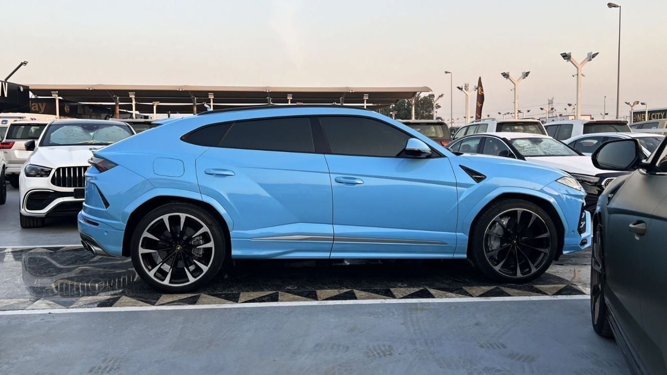 لامبورغيني اوروس STD STD S 4.0T V8