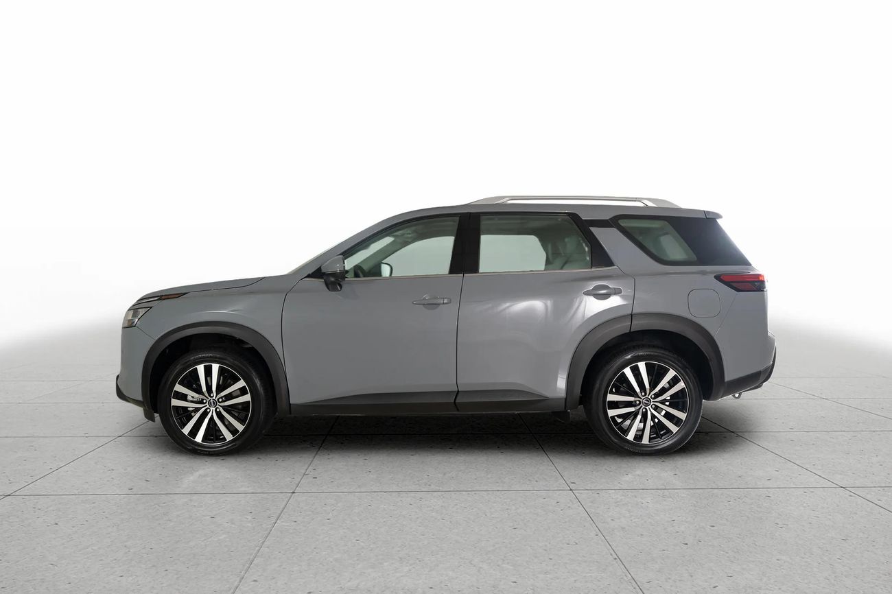 Nissan Pathfinder SV 3.5L (260 HP) 4WD SV 3.5