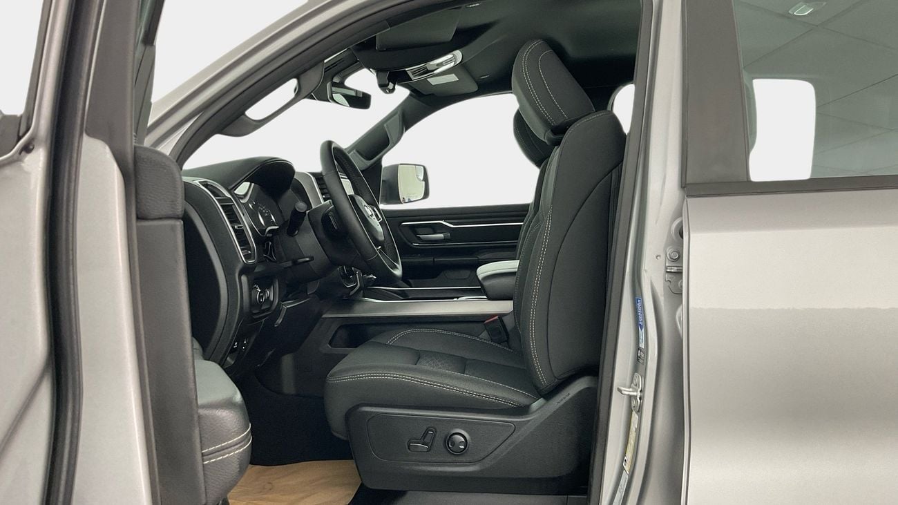 RAM 1500 BIGHORN CREW CAB | Guaranteed Warranty | 0 Down Payment