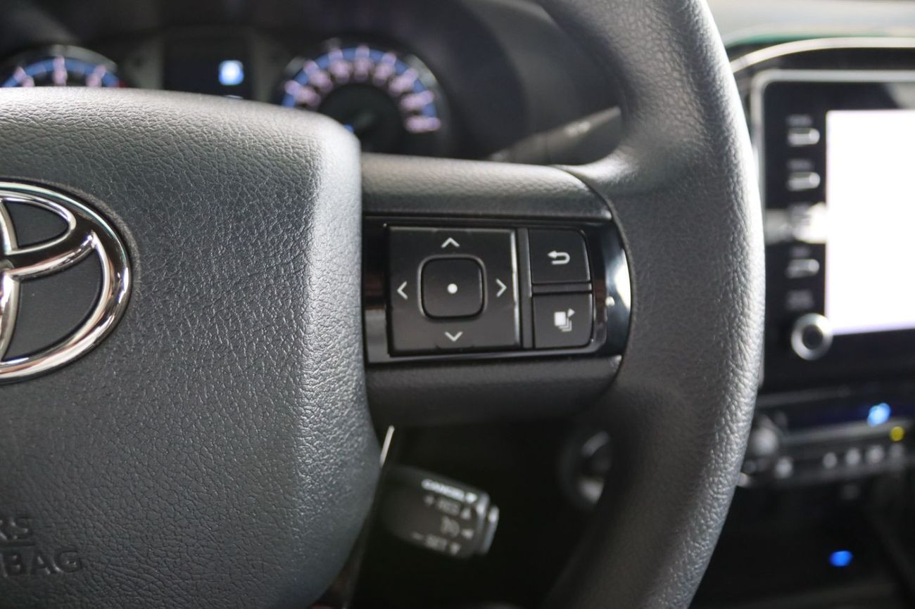 Toyota Hilux 2025 TOYOTA HILUX ADVENTURE 4.0 V6 **EXPORT ONLY**التصدير فقط خارج الخليج***