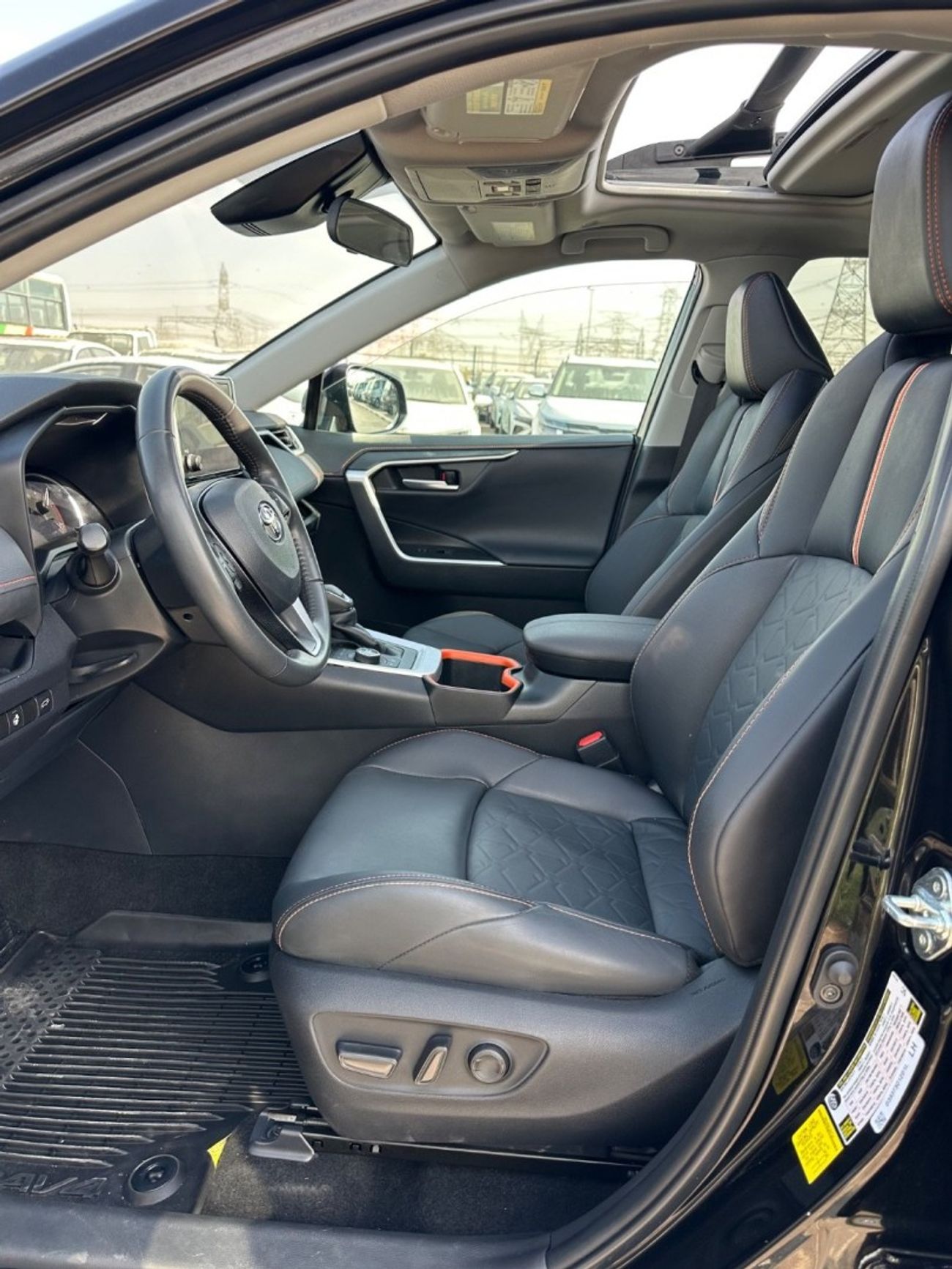 Toyota RAV4 Adventure Full Option