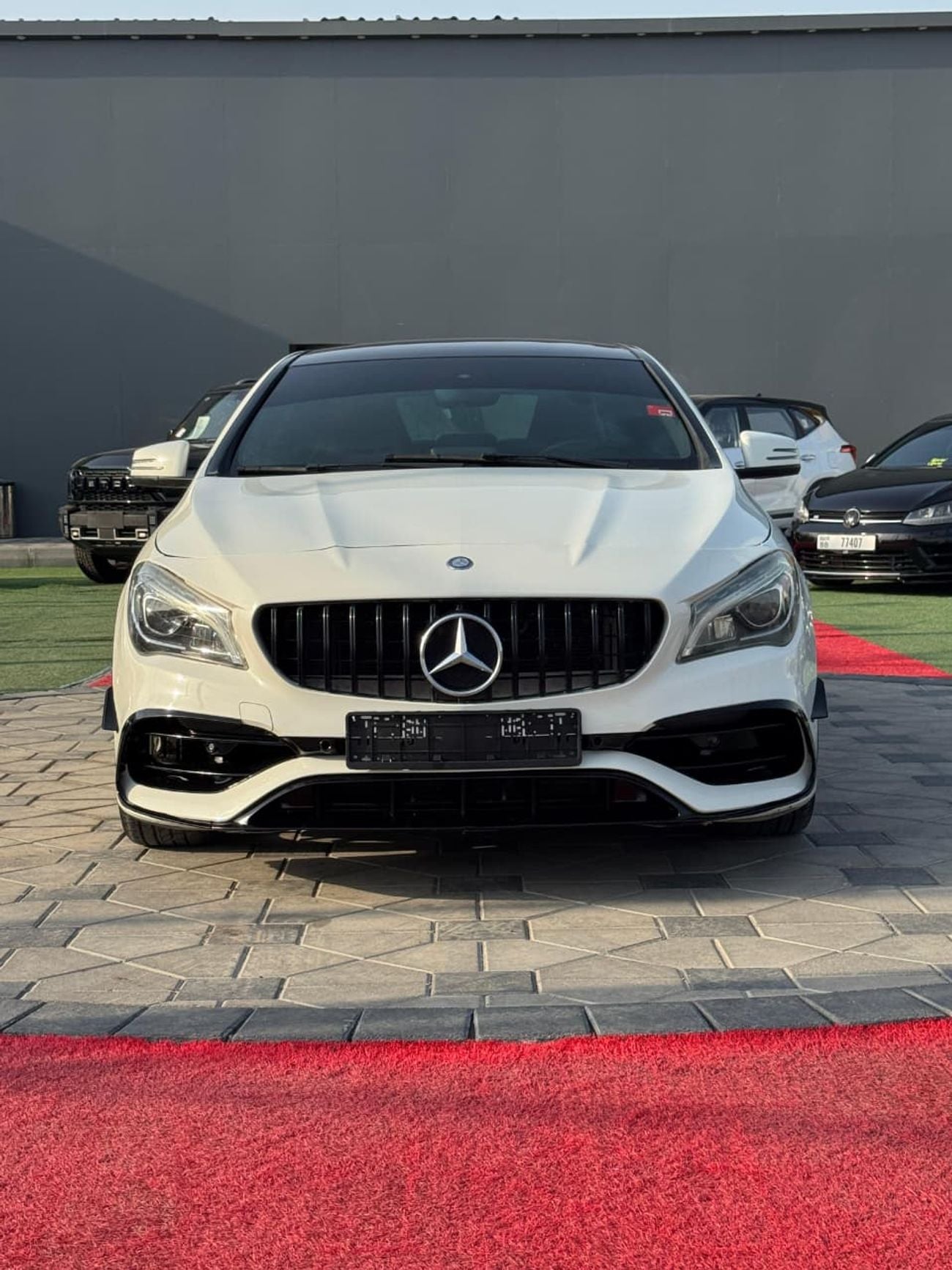 Mercedes Benz CLA250 STD