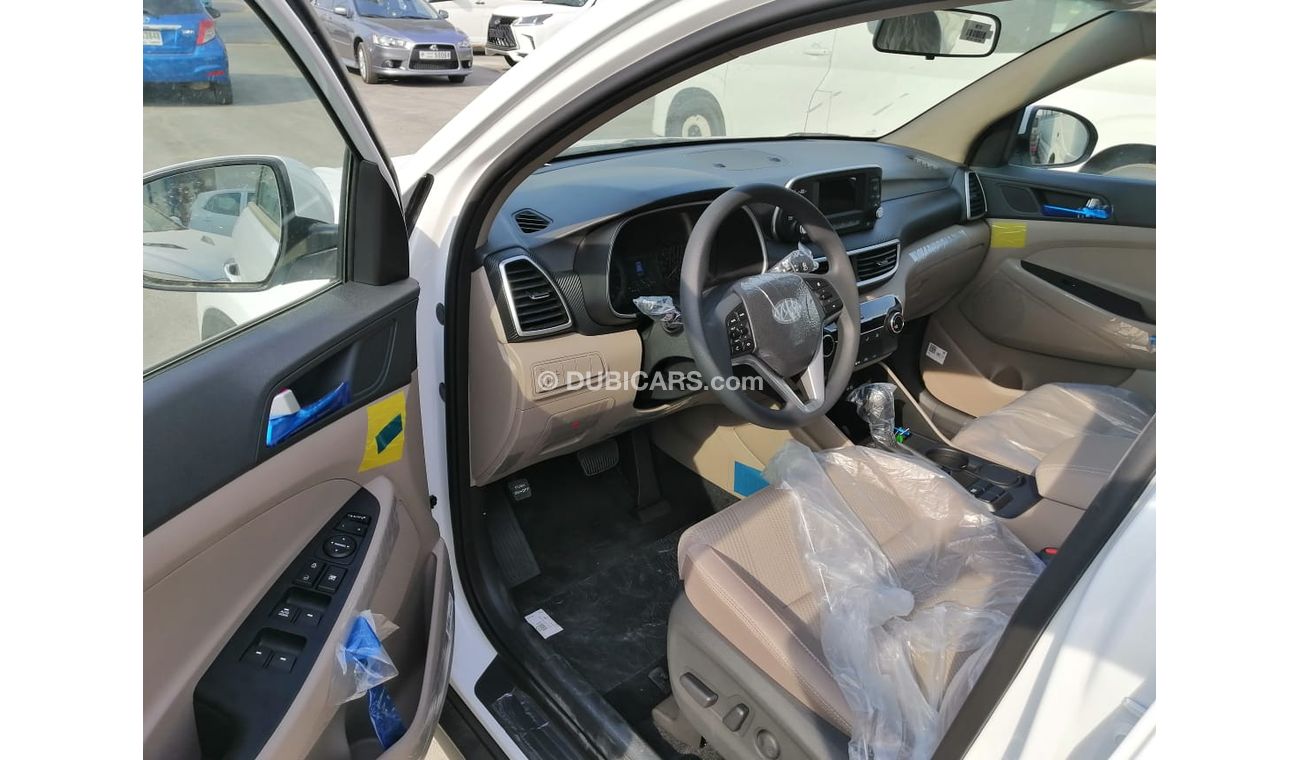 Hyundai Tucson 2.0 without sun roof