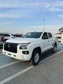 Mitsubishi L200 GL Double Cab Petrol 2.4L Mitsubishi L200 2.4L Full Option EXPORT ONLY!!!