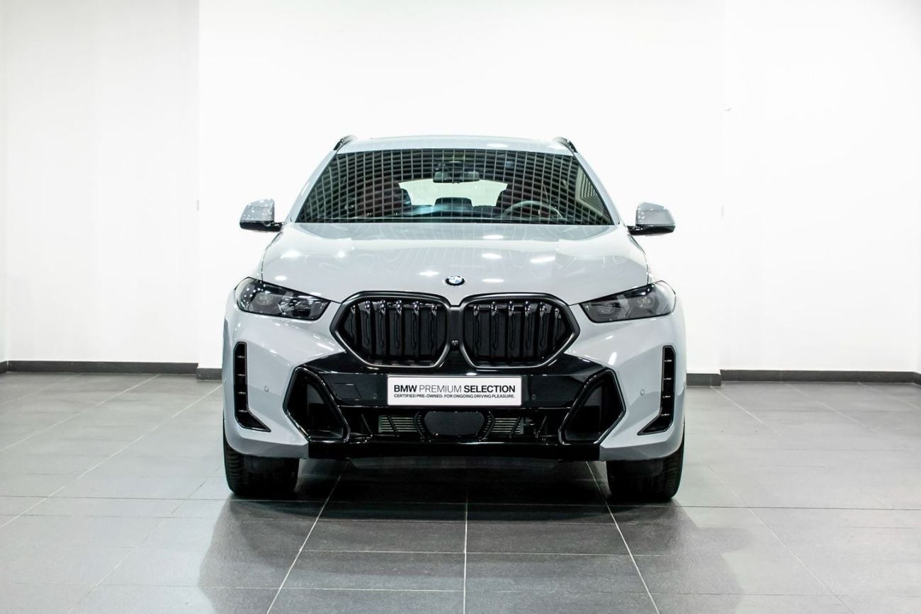 بي أم دبليو X6 XDRIVE40i LUXURY M SPORT PACKAGE