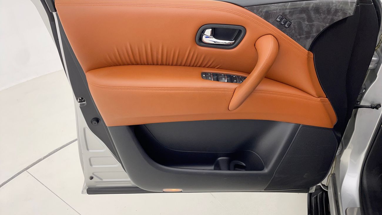 نيسان باترول SE PLATINUM CITY 4 | بدون دفعة مقدمة | اختبار قيادة مجاني للمنزل