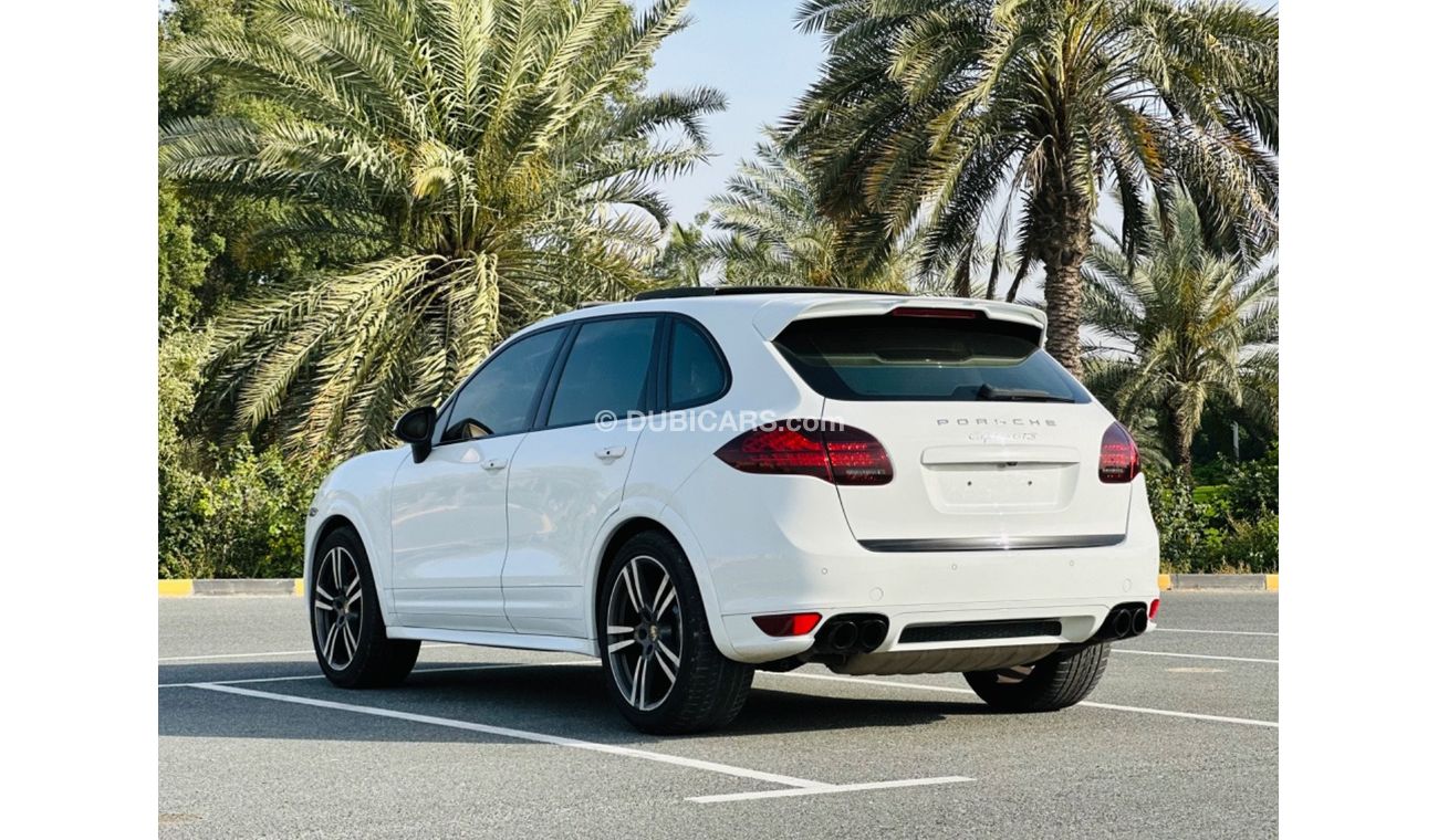بورش كايان PORSCHE CAYENNE GTS MODEL 2013 GCC SPACE FULL OPTION
