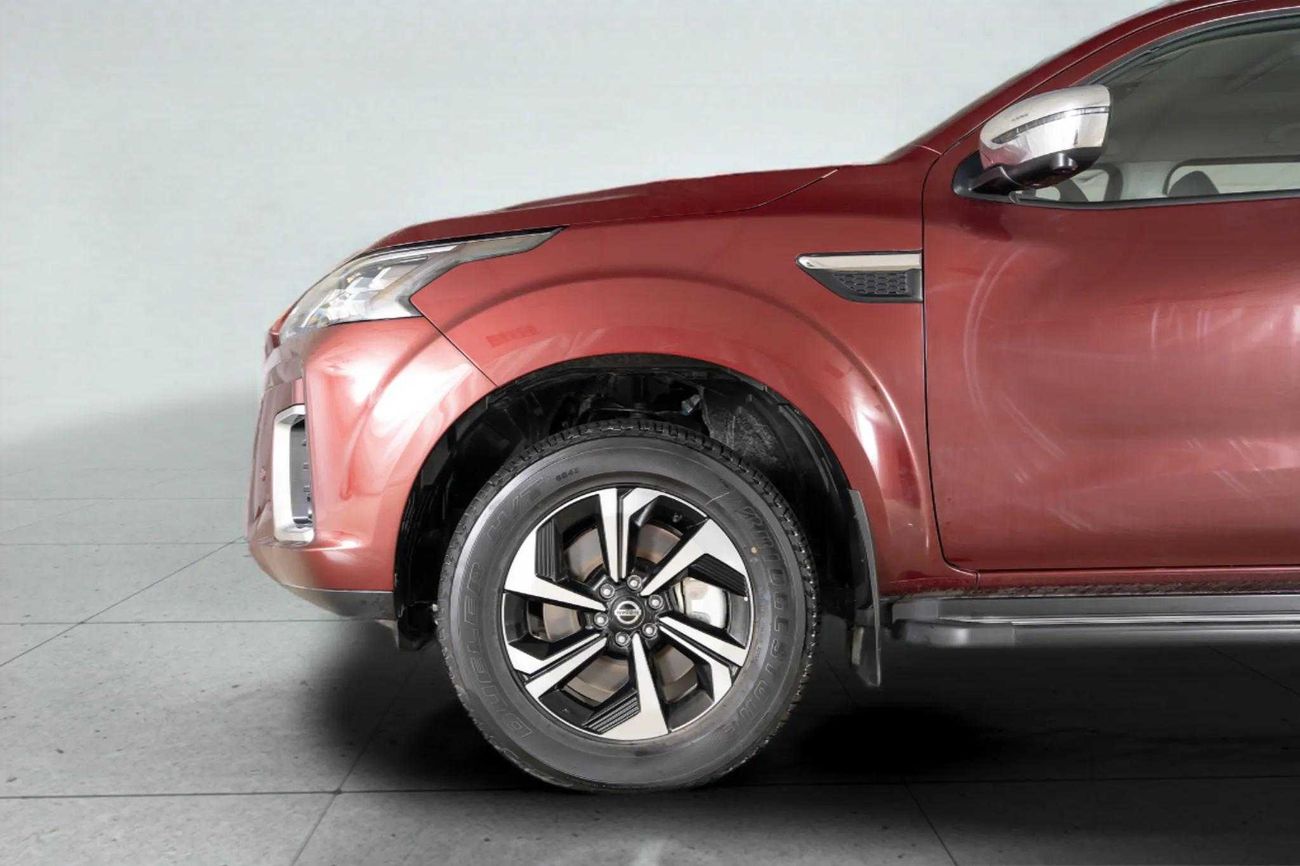 Nissan XTerra Platinum 2.5L 4WD PLATINUM 2.5