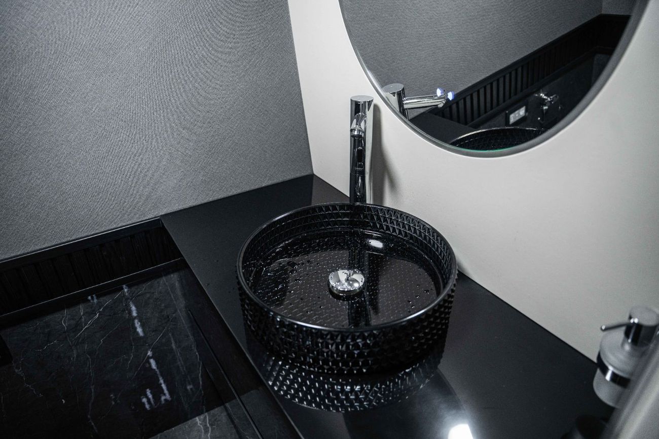 Mercedes-Benz Sprinter VIP High End Transporter with Luxurious Options