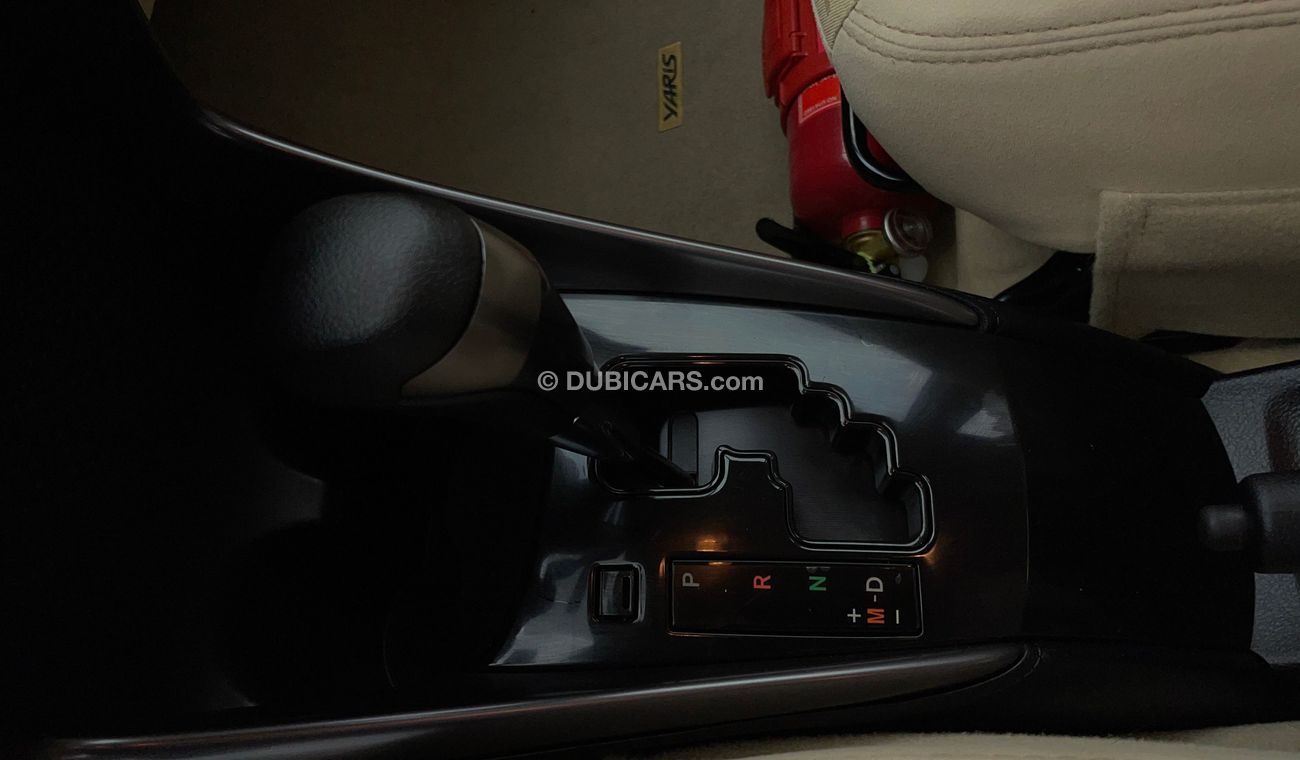 تويوتا يارس E 1.5 | بدون دفعة مقدمة | اختبار قيادة مجاني للمنزل