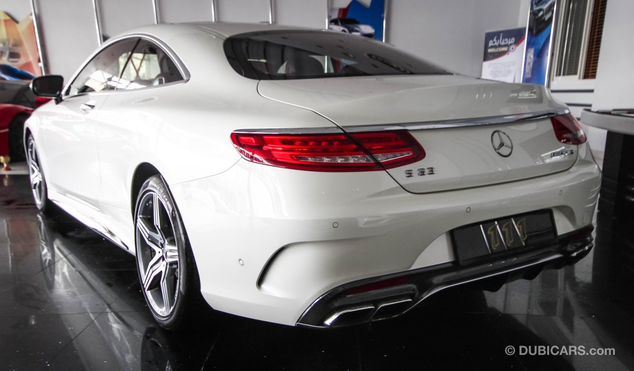 Mercedes-Benz S 63 AMG Coupe