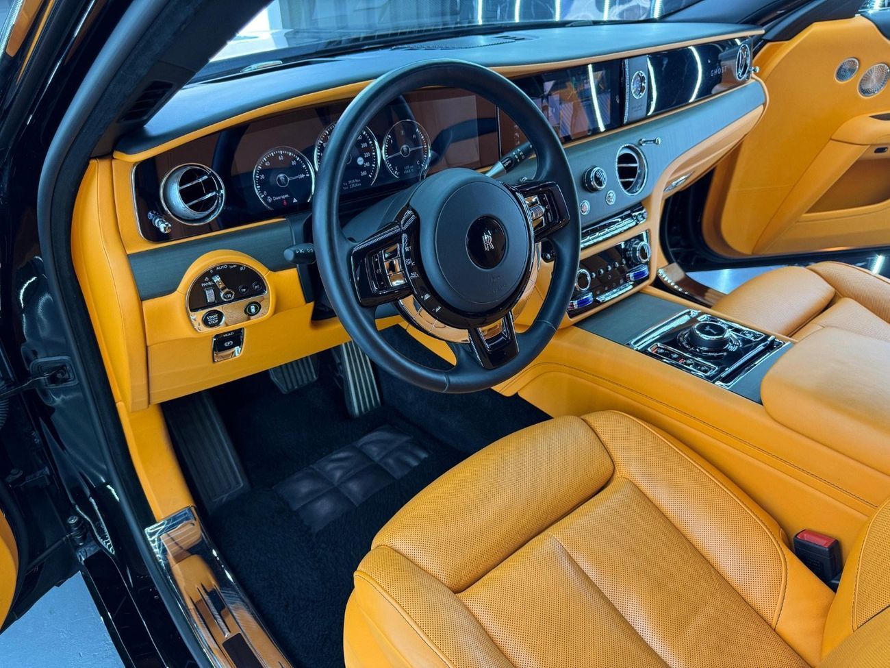 رولز رويس جوست 2021 Rolls Royce Ghost, 2026 Rolls Royce Warranty + Service Pack, Very Low Kms, GCC