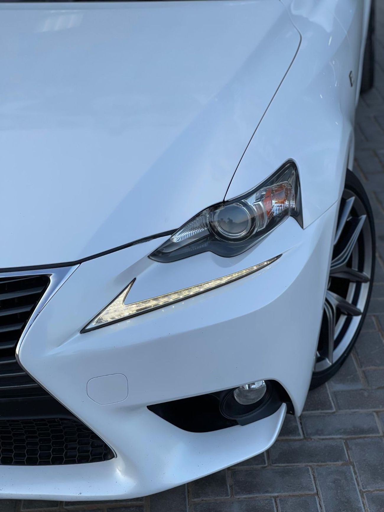 Lexus IS250 Platinum 2.5L V6 2.5L / FULL OPTION / IN PERFECT CONDITION