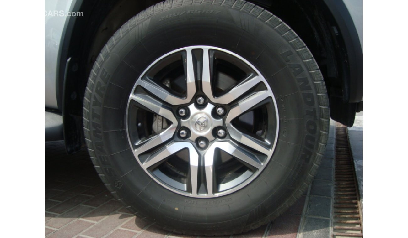 Toyota Fortuner GXR V6