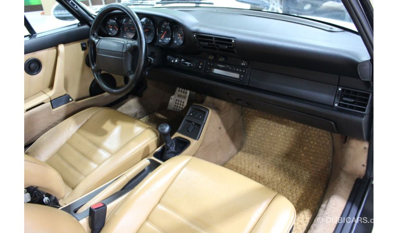 Porsche 911 CARRERA 2