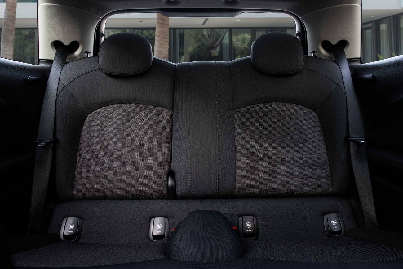 Mini Cooper | 1,077 P.M | 0% Downpayment | Warranty!