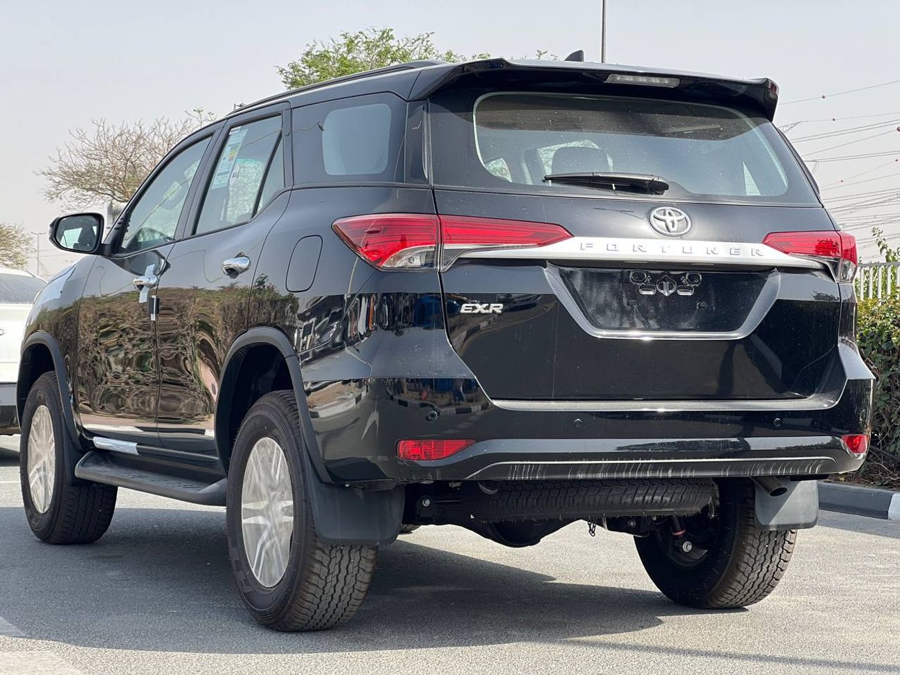 Toyota Fortuner 2.7L 4x4 PTR A/T // 2026 // STD With Cruise Control , DVD , Alloy wheel // Special Offer // By Formu