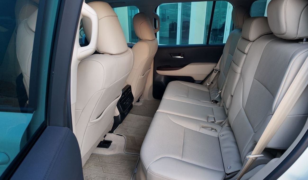 Toyota Land Cruiser GXR V6 4.0L || Full Service History Available | GCC | Zero Down payment support