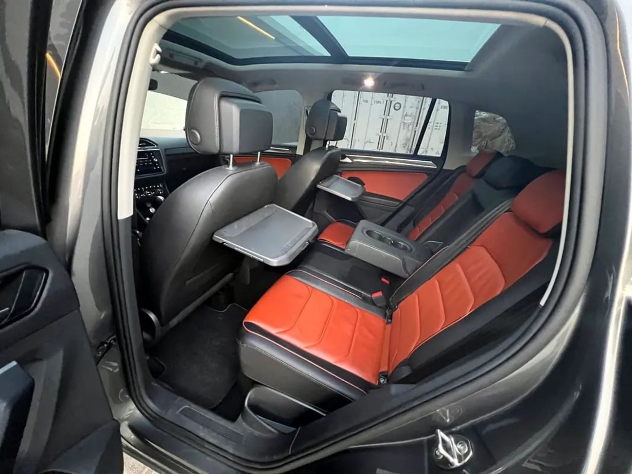 Volkswagen Tiguan SEL 800 P.M | SEL GCC Specs