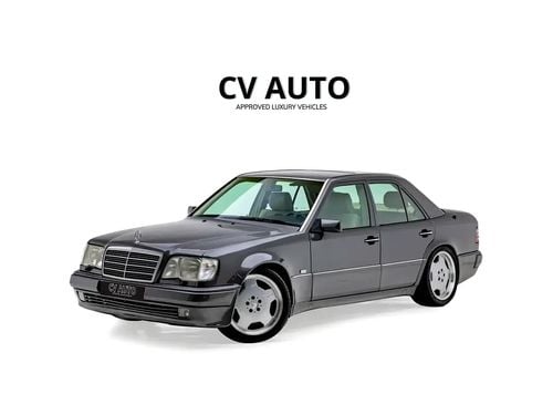 مرسيدس بنز E 500 E 500 | Japanese Spec