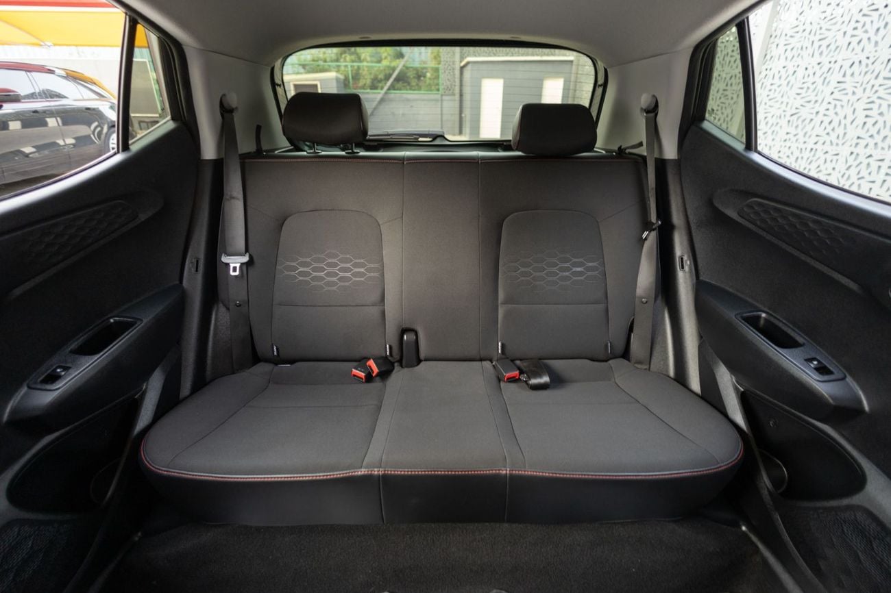 هيونداي جراند i10