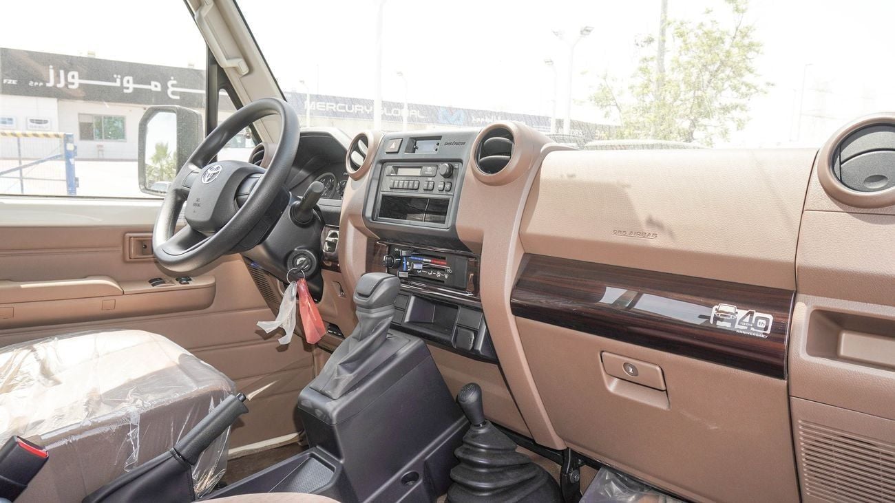 تويوتا لاند كروزر بيك آب TOYOTA LC79 PICKUP S/C , 2.8L Diesel A/T , Difflock , MY25