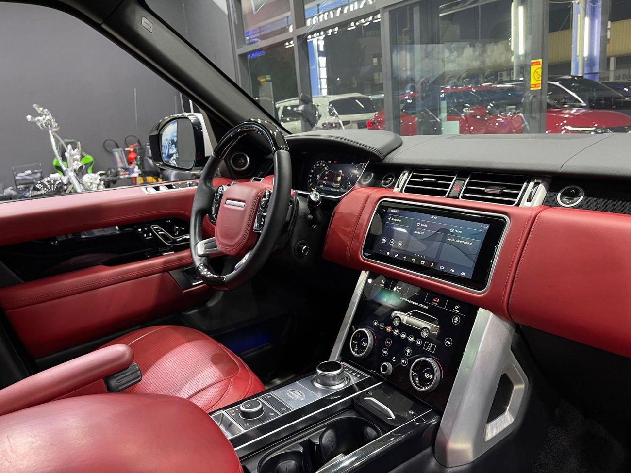 Land Rover Range Rover HSE 3.0L (375 HP)