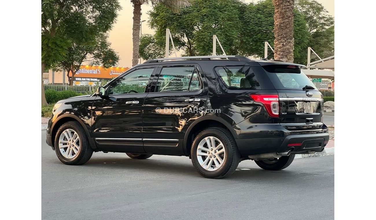 Ford Explorer FORD EXPLORER 2013 GCC XLT FULL OPTIONS IN PERFECT CONDITIONS