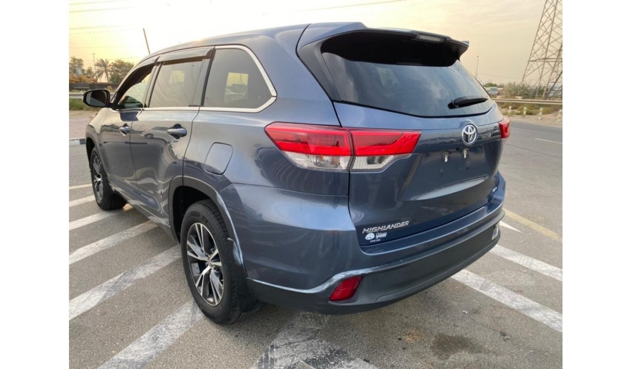 تويوتا هايلاندر 2018 TOYOTA HIGHLANDER 4WD MID OPTION