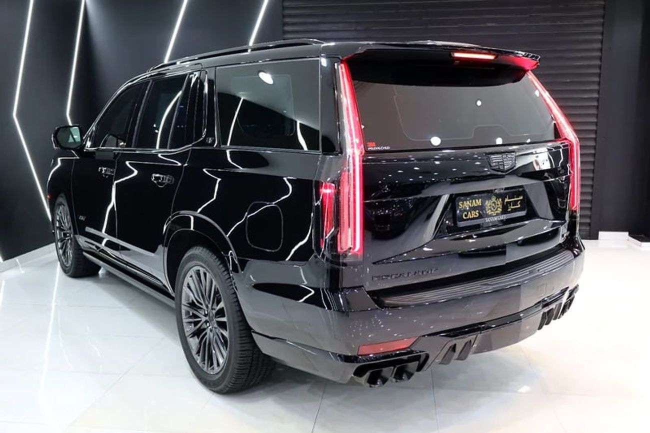 Cadillac Escalade Escalade-V 6.2L Rear-Seat Entertainment, Al Ghandi Warranty + Service Till 07/08/2029!!