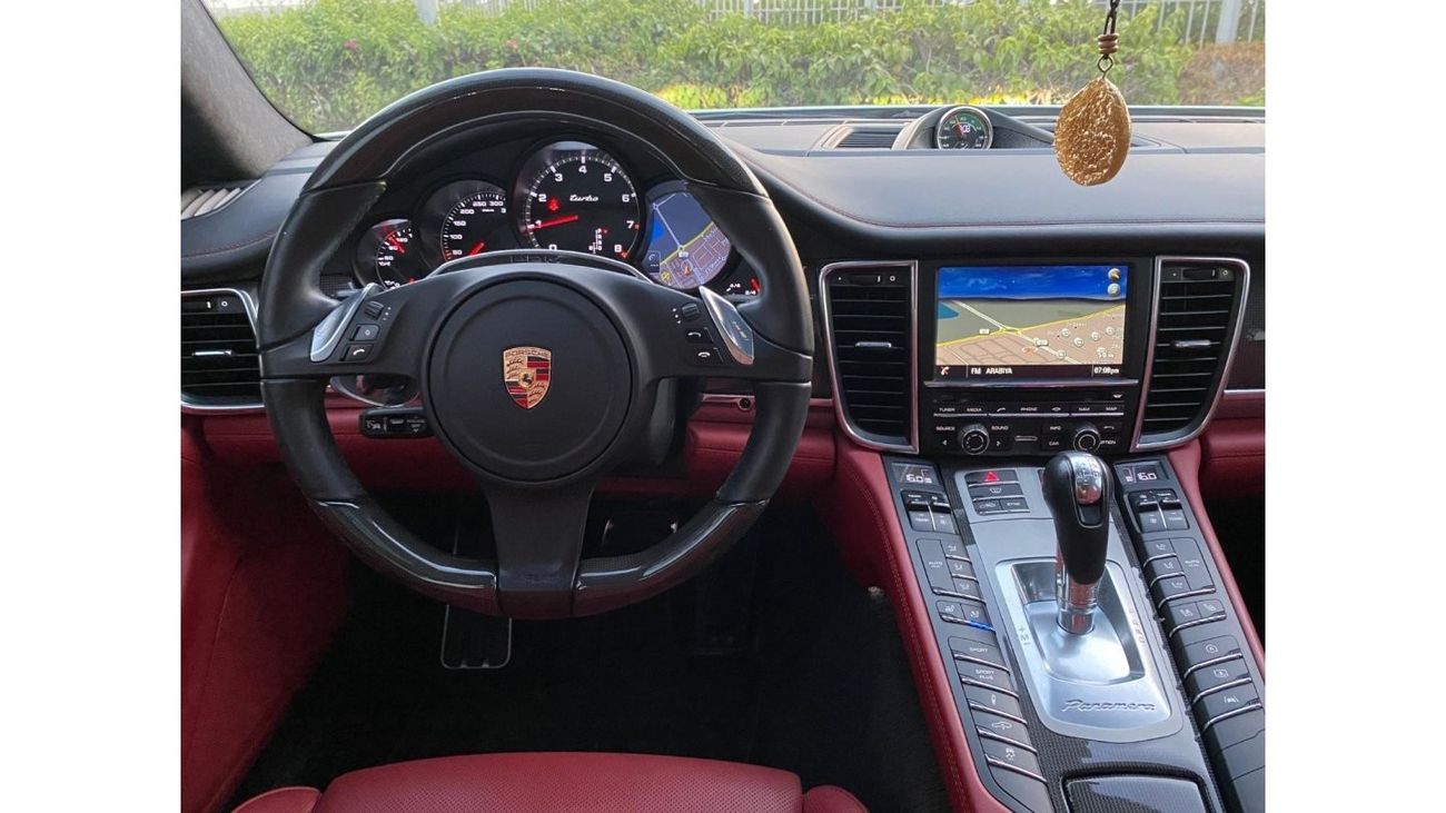 Porsche Panamera SUMMER OFFER - WARRANTY - FULL SERVICE HISTORY - AL NABOODAH