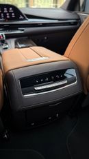 Cadillac Escalade Premium Luxury 6.2L 4WD Premium Luxury - 600 GCC