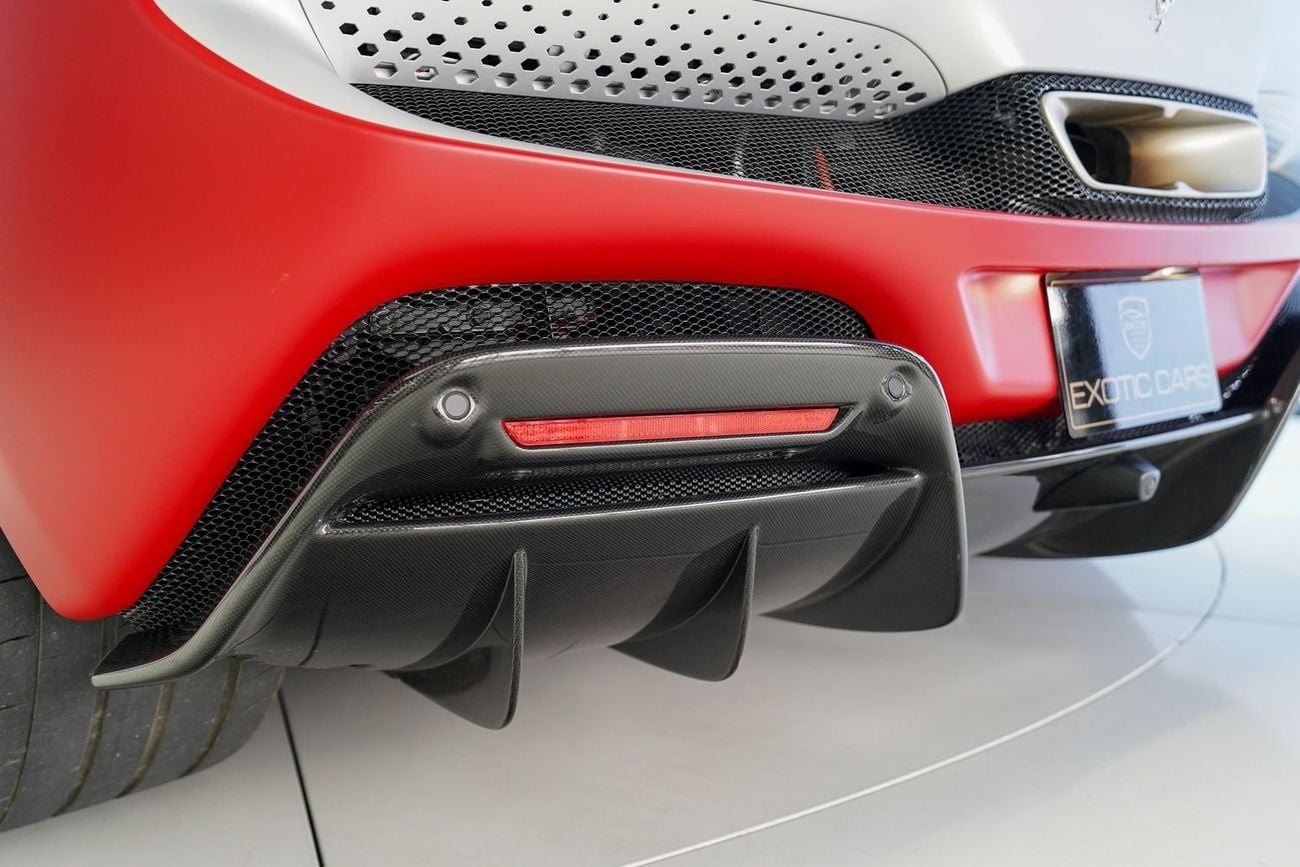 Ferrari 296 GTB 3.0T V6 PHEV