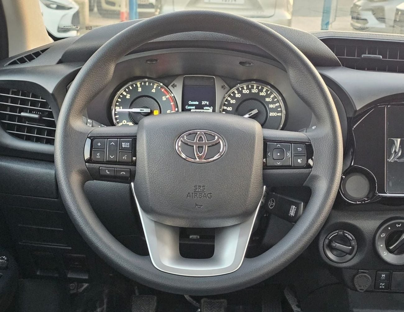 Toyota Hilux TOYOTA HILUX WIDE BODY BASIC DOUBLE CABIN || 2.4L DIESEL V4 M/T 4WD | DIFF-LOCK (CODE # HDWL) For Af