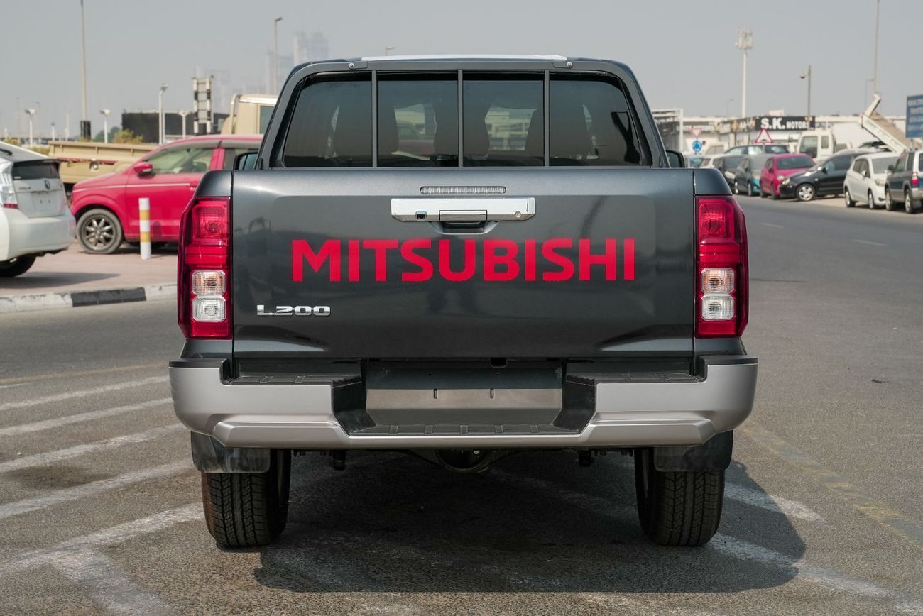 Mitsubishi L200 #SA MITSUBISHI L200 2.4L GLX 4X4 D/C MID(i) M/T PTR 2025 Export Only