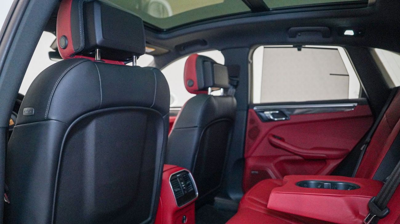 Porsche Macan GTS 2.9L (435 HP) | AED 5,412 PM | Warranty May-2027 | GCC