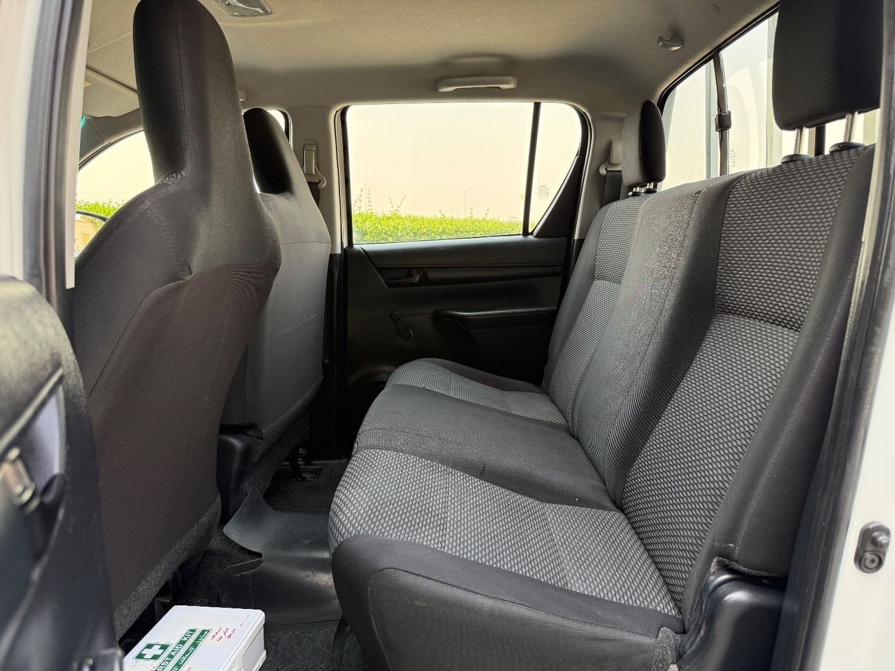 Toyota Hilux GLX 2.7L Double Cab Utility RWD A/T