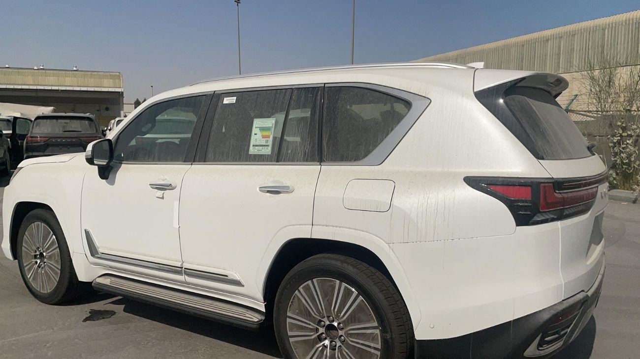 Lexus LX 700h Signature 3.5L T HYBRID WITH AUTOPARKING