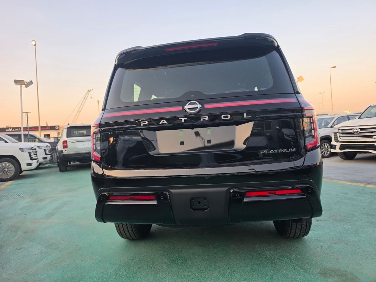 نيسان باترول Nissan Patrol Platinum V6 Turbo 2026 – فل أوبشن  SUV فاخر