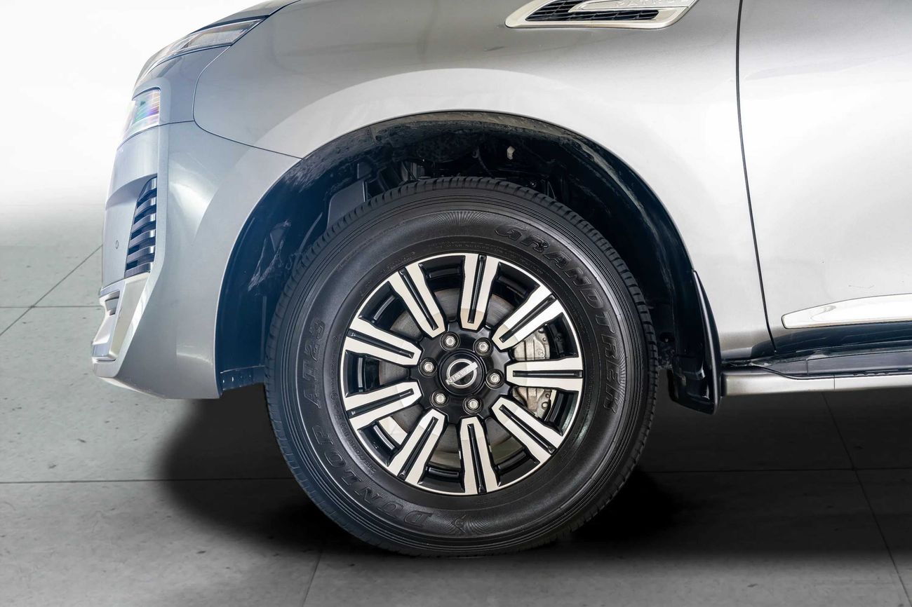 Nissan Patrol SE TITANIUM 4.0