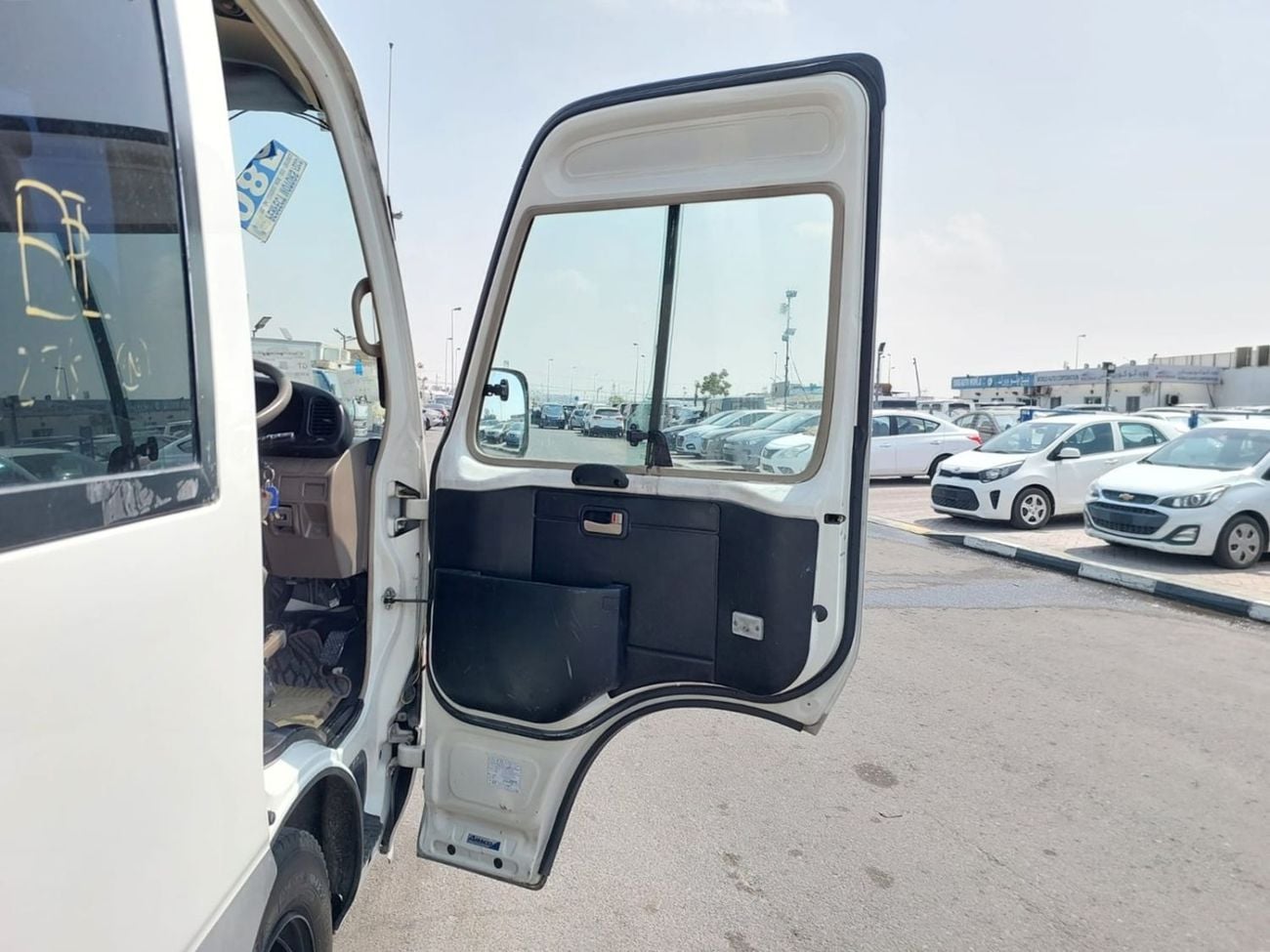 تويوتا كوستر (RAMADAN OFFER) TOYOTA COASTER BUS RHD 1998 MODEL 3.4 L DIESEL MANUAL(PM01254)