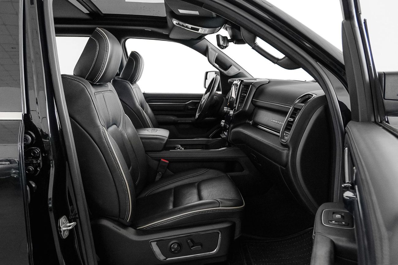 RAM 1500 Limited 5.7L (5 Seater)