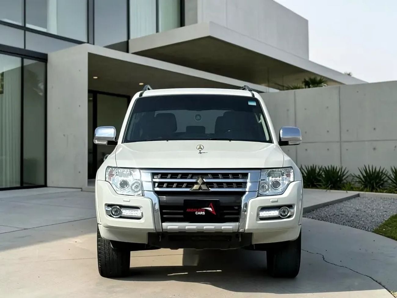 ميتسوبيشي باجيرو LT AED 1,360 P.M | 0% DOWN PAYMENT | MITSUBISHI PAJERO GLS | 3.8L V6 | 2020 | GCC SPECS