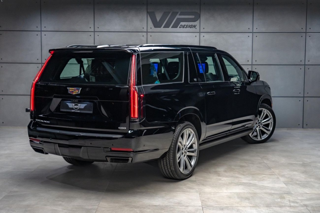 Cadillac Escalade Sport Platinum 6.2L AWD