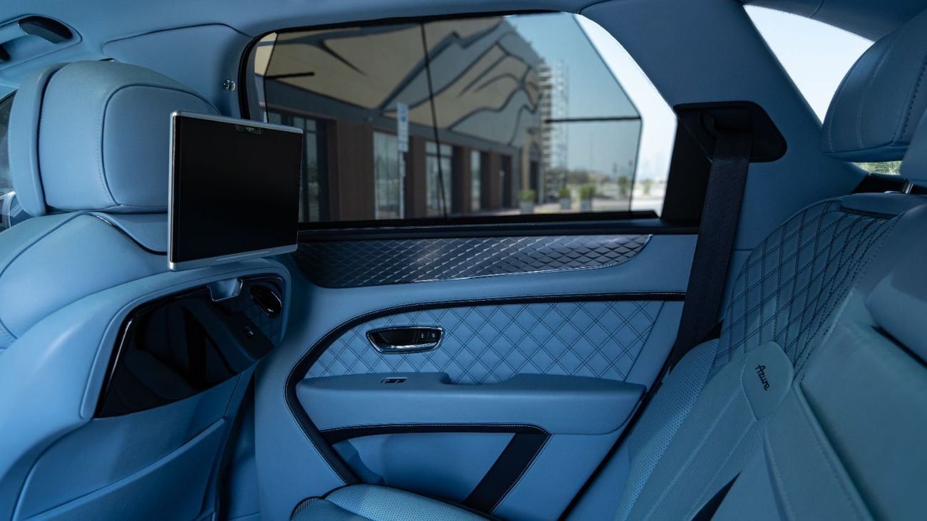 Bentley Bentayga AZURE Bentley Bentayga 2023