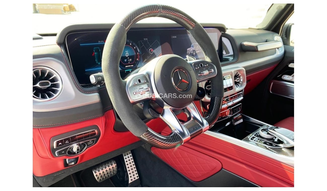 Mercedes-Benz G 63 AMG Double Night Package  Rear Entertainment | Fully Loaded | Under Warranty | GCC