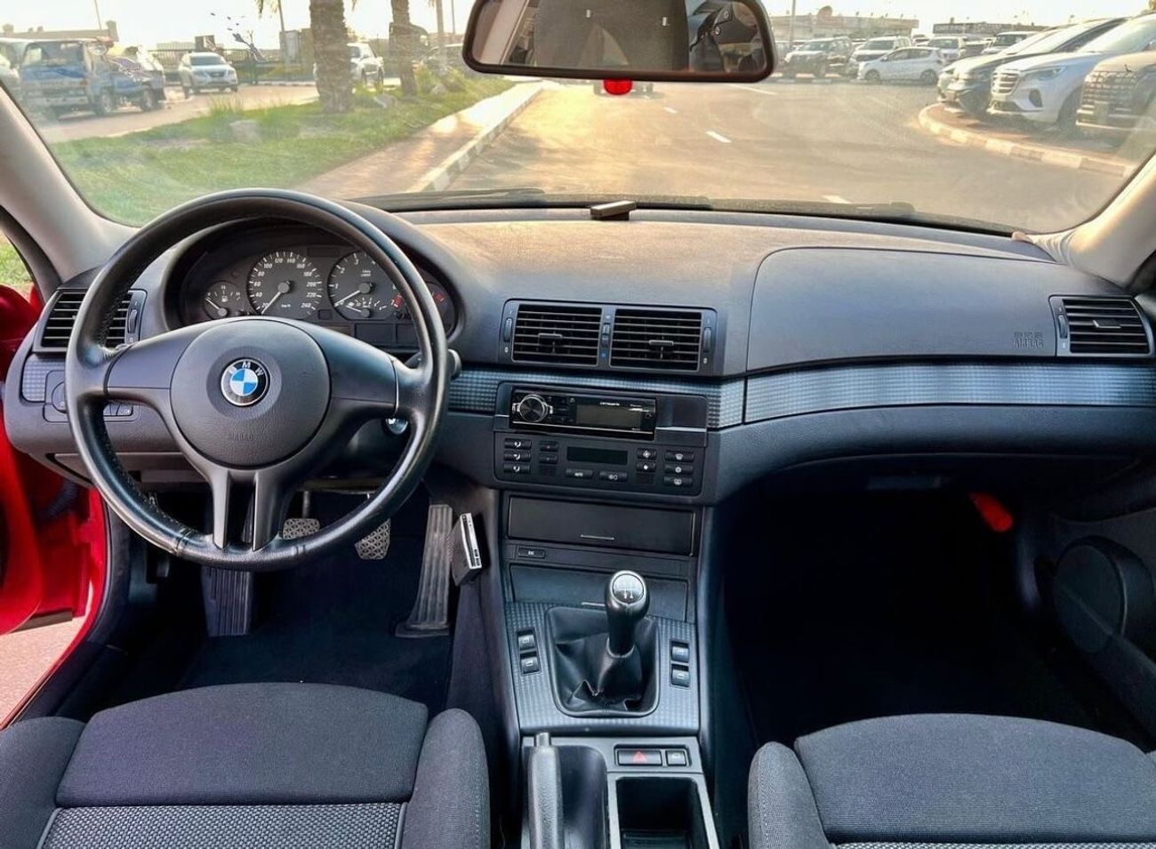 بي أم دبليو 318i