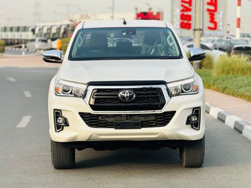 Toyota Hilux Toyota hilux SR5 2019 RHD Diesel full option top of the range